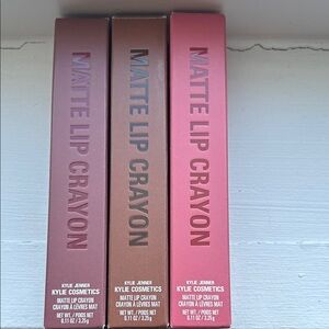 Kylie Cosmetics Matte Lip Crayon Trio - Pink, Brown, Red